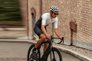 SANREMO SPEED SUIT special design by CarbonWorks triatlhon zeitfahranzug Einteiler schwar weiß Castelli Version Black