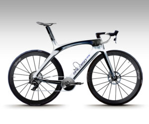 CarbonWorks-B1-frame-Baldiso-gold-chrome-design-roadbike-frame-Lightweight-Germany-wheels-future-concept