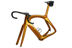 Baldiso-One-Aero-lightweight-roadbike-frame-by-CarbonWorks-BikeAhead